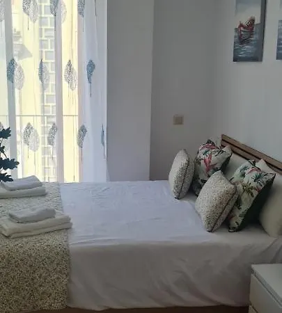 Apartmán Mediterráneo By Neohotels-centro 8 Min By Metro 4*