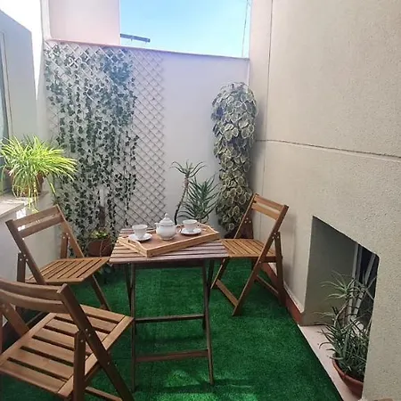 Mediterráneo By Neohotels-centro 8 Min By Metro Apartmán 4*