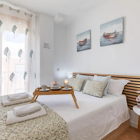 Apartmán Mediterráneo By Neohotels-centro 8 Min By Metro 4*