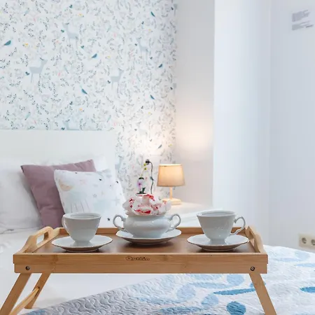 Apartmán Mediterráneo By Neohotels-centro 8 Min By Metro 4*