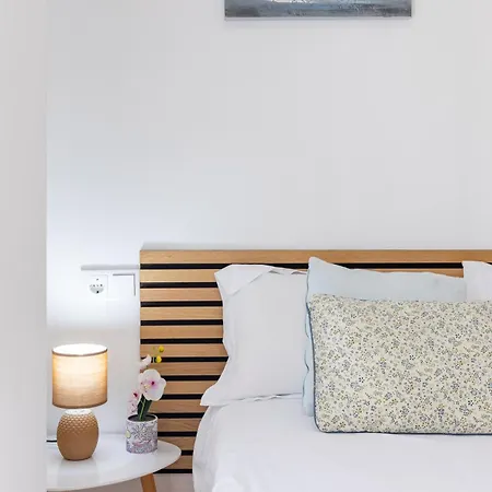 Mediterráneo By Neohotels-centro 8 Min By Metro Apartmán