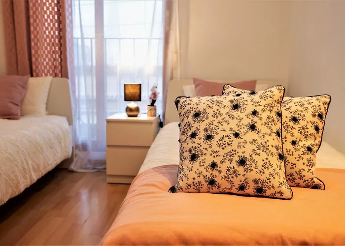 Mediterraneo By Neohotels-centro 8 Min By Metro Βαλένθια