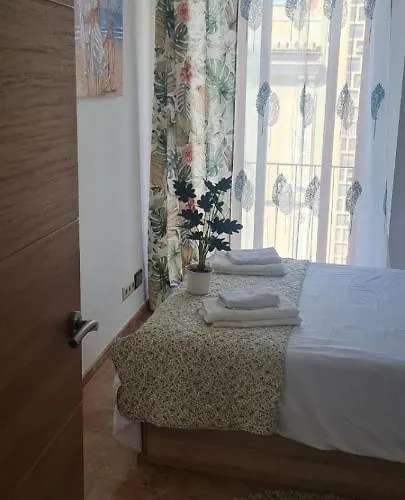 Διαμέρισμα Mediterraneo By Neohotels-centro 8 Min By Metro 4*