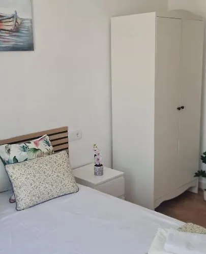 Mediterraneo By Neohotels-centro 8 Min By Metro Διαμέρισμα