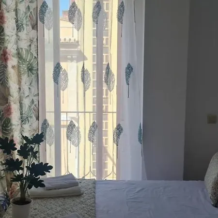Mediterraneo By Neohotels-centro 8 Min By Metro