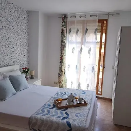 Mediterraneo By Neohotels-centro 8 Min By Metro Apartment
