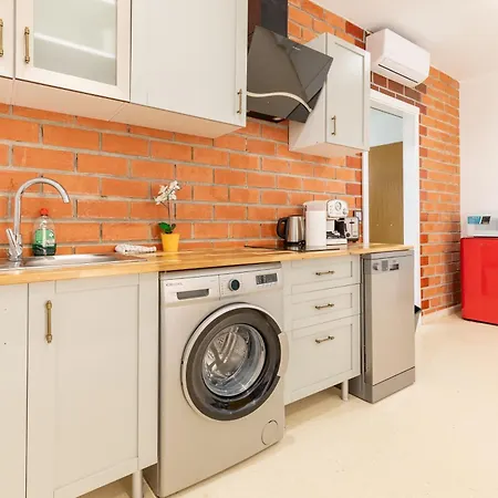 Apartment Mediterraneo By Neohotels-centro 8 Min By Metro