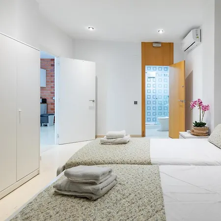 Apartment Mediterraneo By Neohotels-centro 8 Min By Metro *