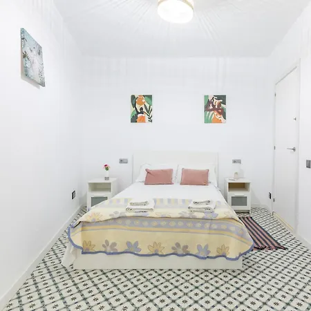 Mediterraneo By Neohotels-centro 8 Min By Metro