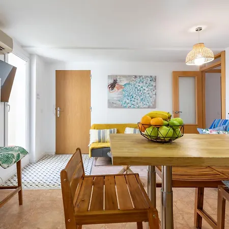 Apartment Mediterraneo By Neohotels-centro 8 Min By Metro