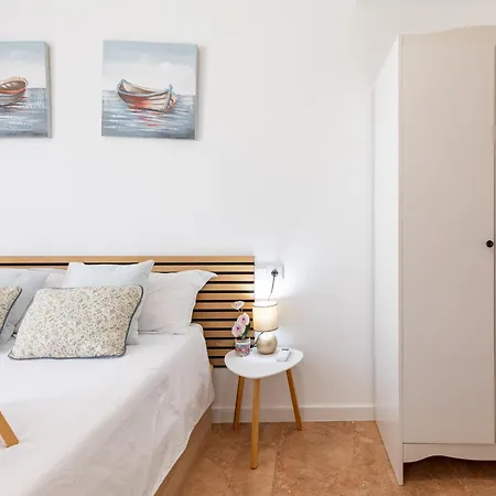 Mediterraneo By Neohotels-centro 8 Min By Metro Valencia